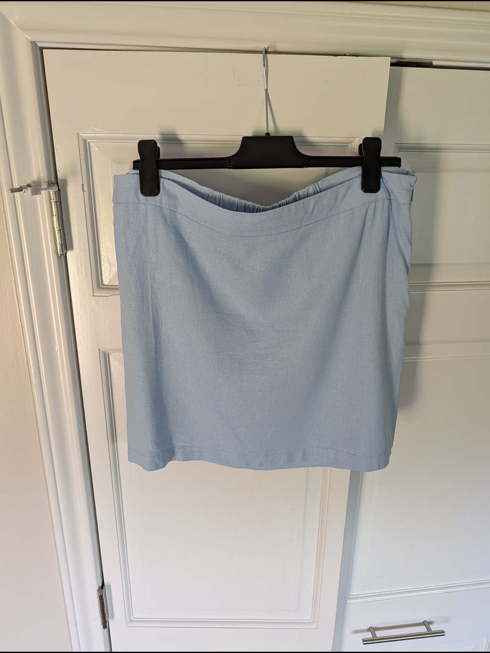 Old Navy Light Blue Linen Skirt. SZ L